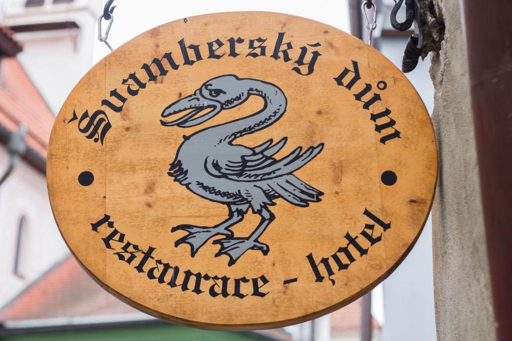Certificato, attestato, insegna o altro documento esposto da Hotel Svambersky dum