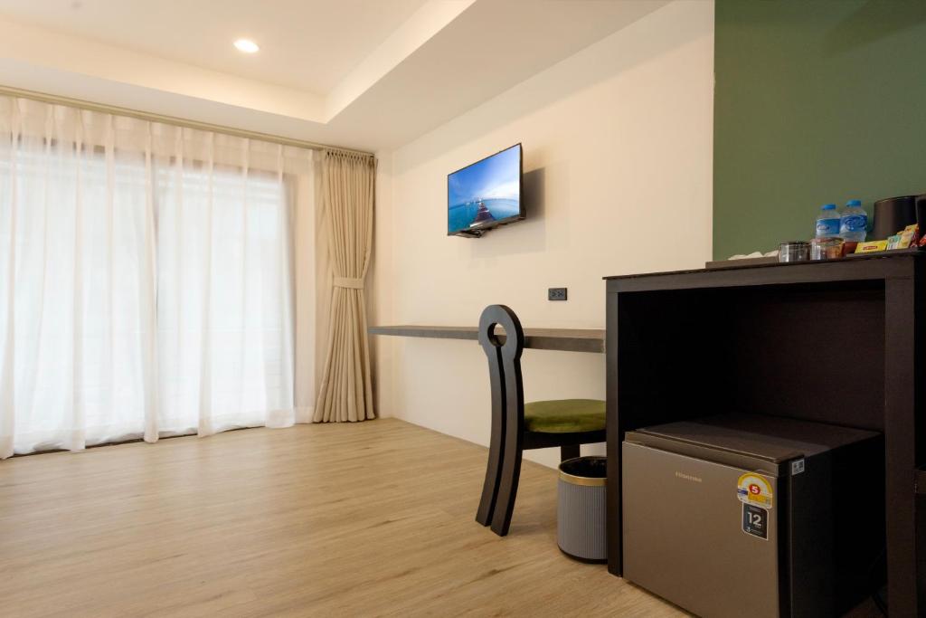 XL PATONG Hotel - Resim 4