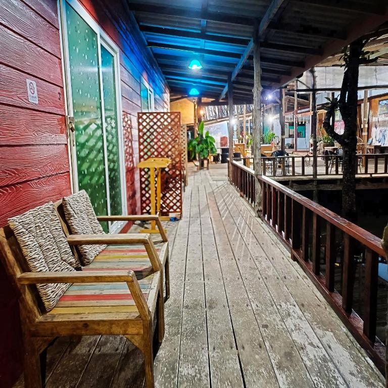 TA YAI HOMESTAY (ตา ยาย โฮมสเตย์) - 5