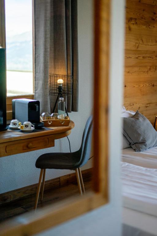 Hôtel Chalet Royal - Resim 12