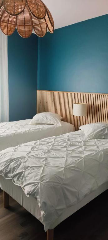 Chambre Jane gîte via rhôna - Double Or Twin Room With Shared Bathroom