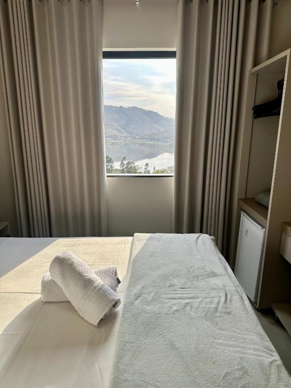Pousada Belvedere - Suite Con Vistas Al Lago