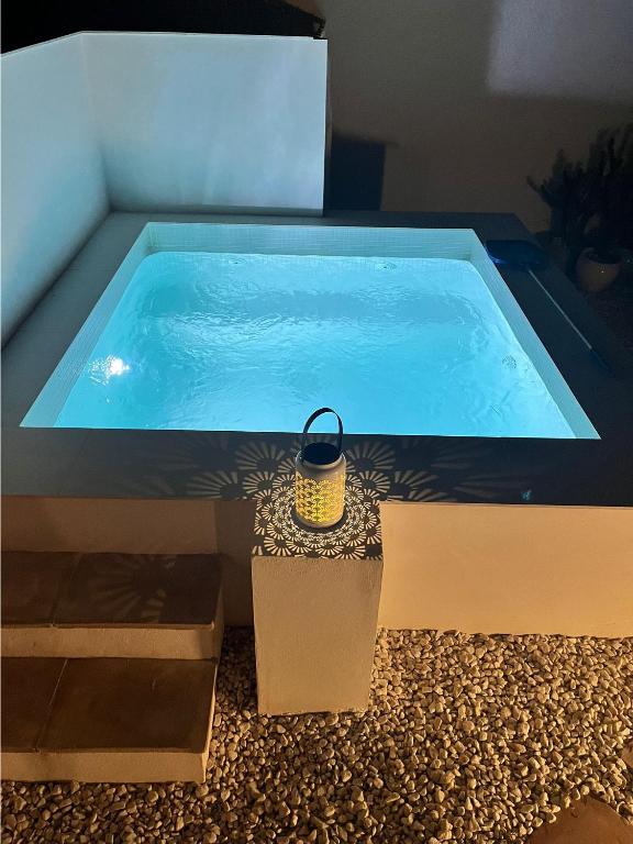 Casa Encina Murcia - Private Loft - Jacuzzi privado en la habitación en Murcia