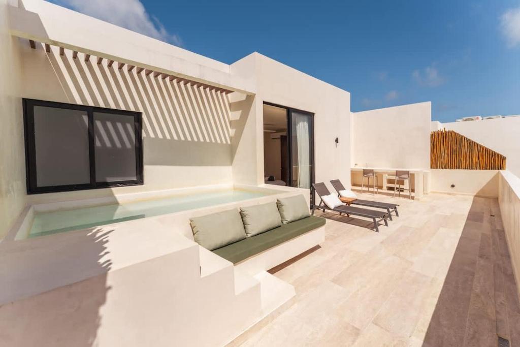 Image showcasing Sleek Penthouse Escape with Rooftop Pool, Tulum (updated prices 2025)