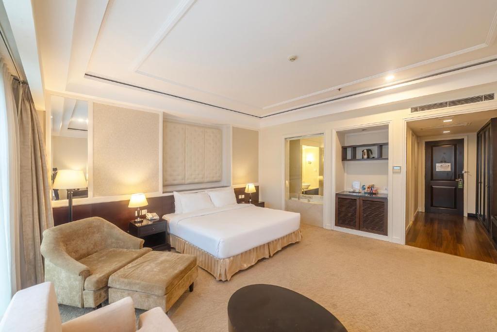 Suite Deluxe Có Giường Cỡ King