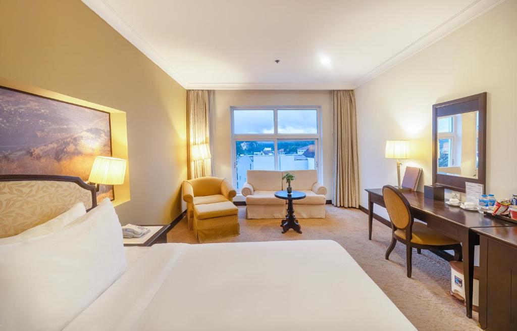Phòng Deluxe Giường Đôi