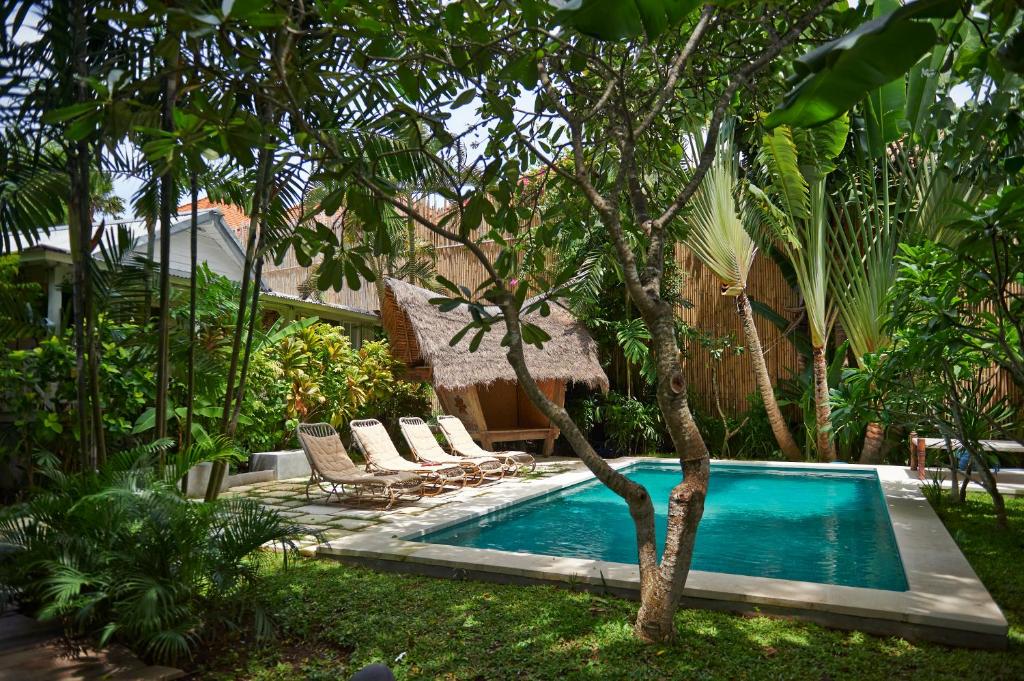 Beach The Island Houses Seminyak - La Maison Blanche - Villa De Deux Chambres Avec Piscine Privée