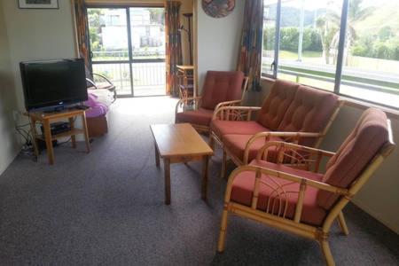 Beachsider upstairs - Resim 7