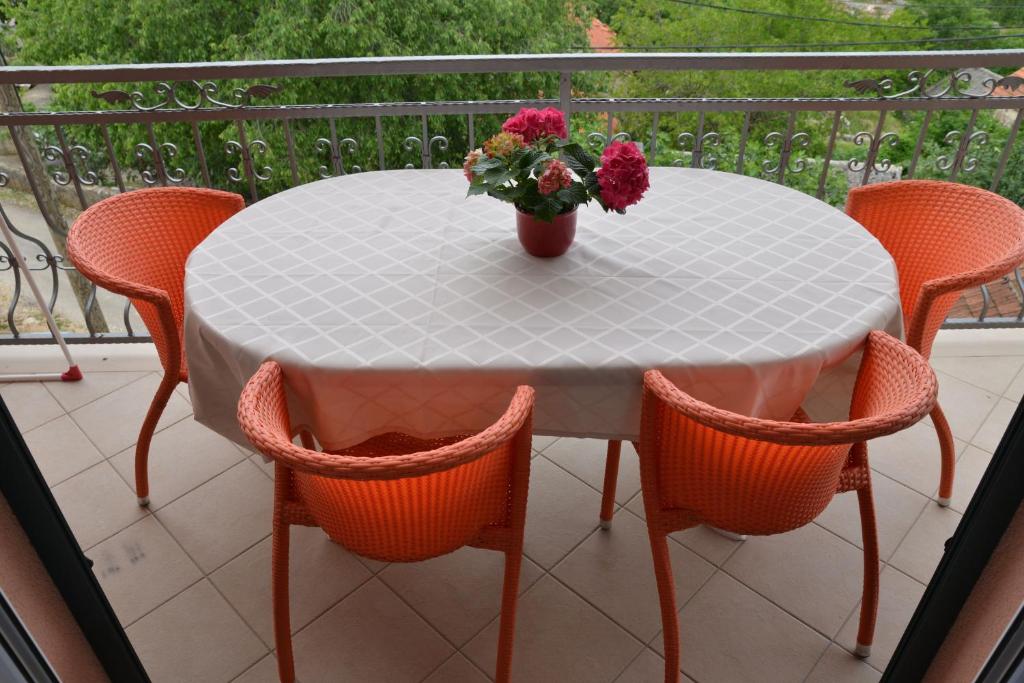 Villa Marina - Appartamento Con Mountain View