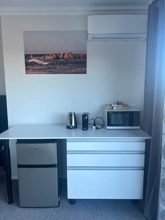 Lake view, private access room & private Bathroom - Resim 7