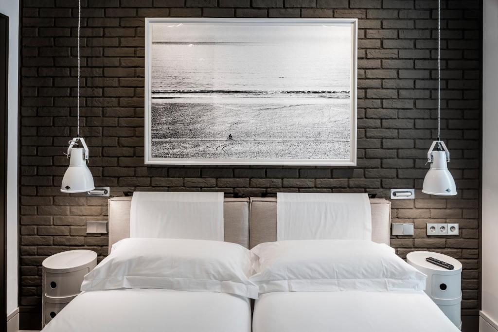 Midtown Apartments - 1