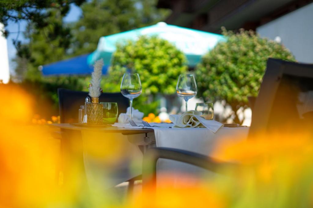 Hôtel Chalet Royal - Resim 26