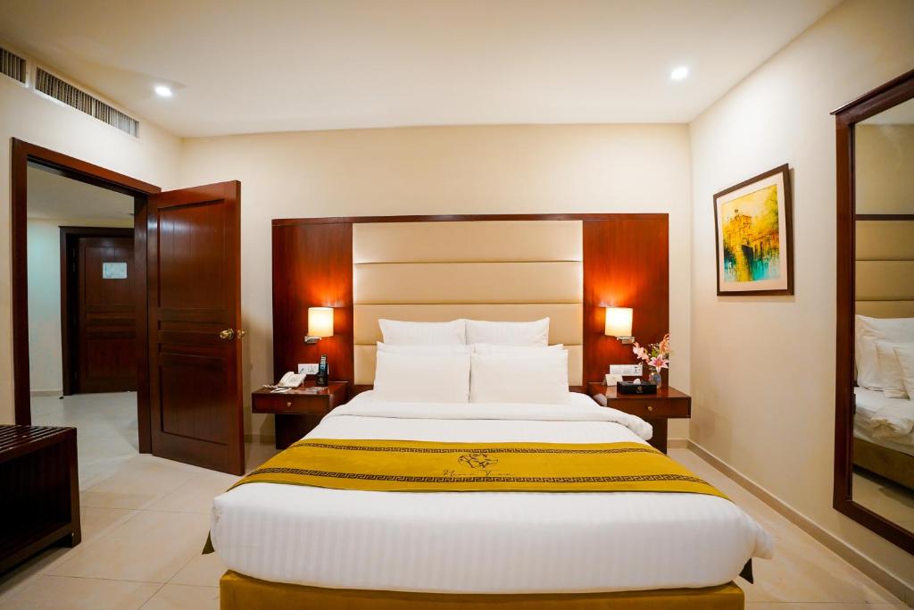 Nine Tree Luxury Hotel & Suites Lahore - Suite Júnior