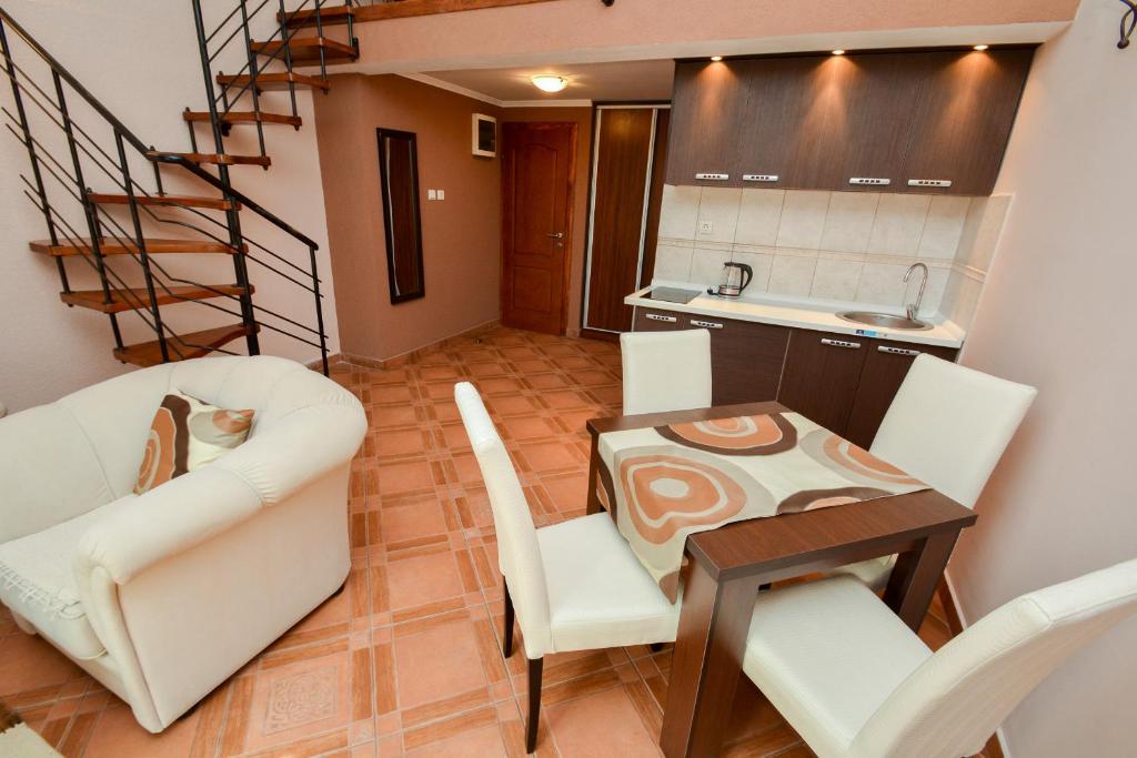 Apartments House 91 - 5