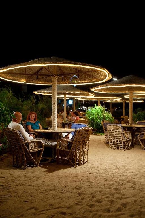 Restaurace v ubytování Eldorado Lodge and Restaurant