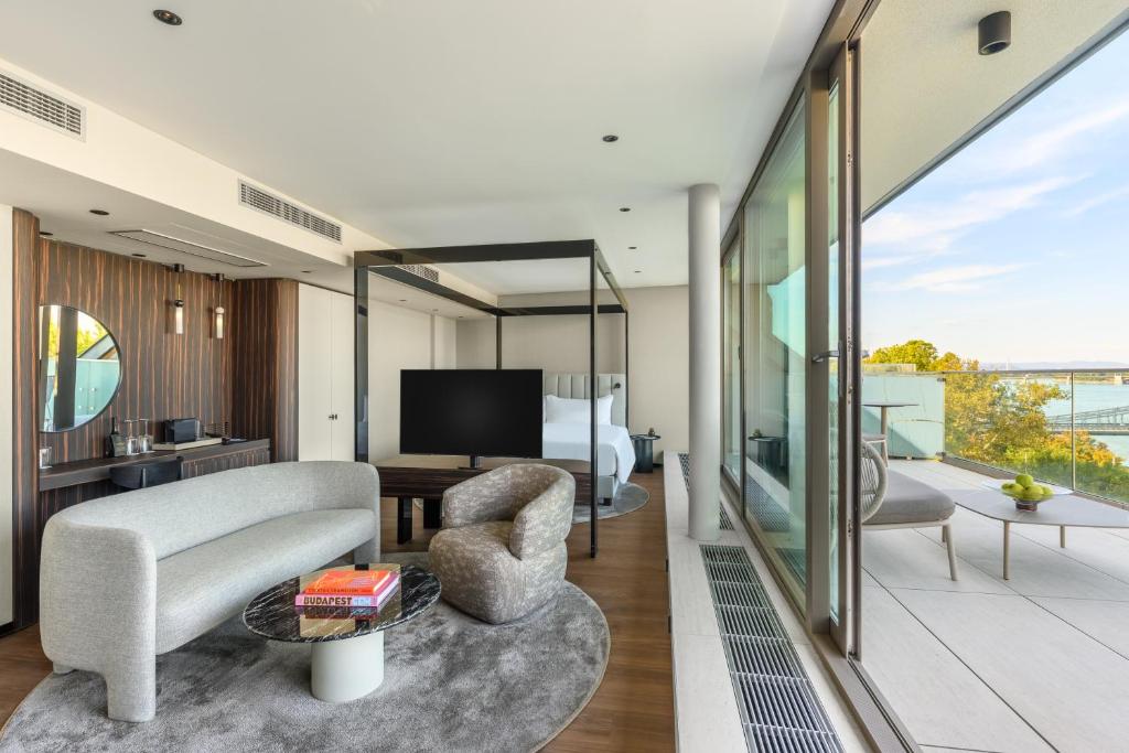 Leon Hotel & Lounge - Resim 33