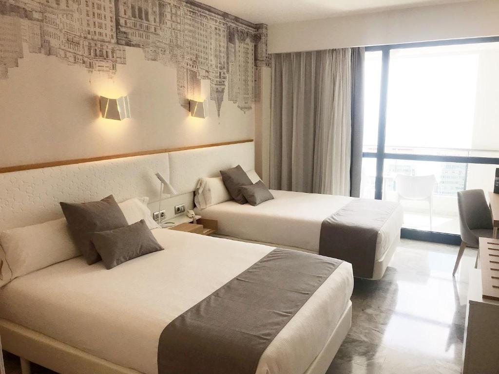 Hotel Madeira Centro - Chambre Triple Premium Avec Terrasse (3 Adultes)