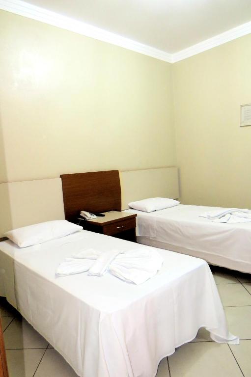  Max Hotel
