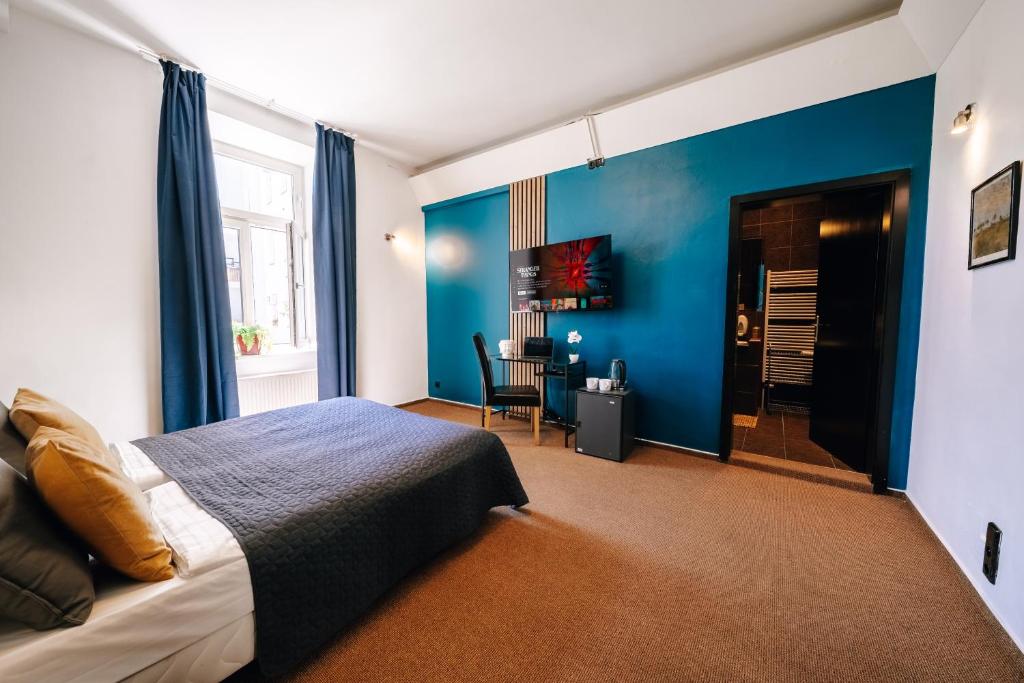 Smichov MixHause Residence by Wagnerstays - Resim 22