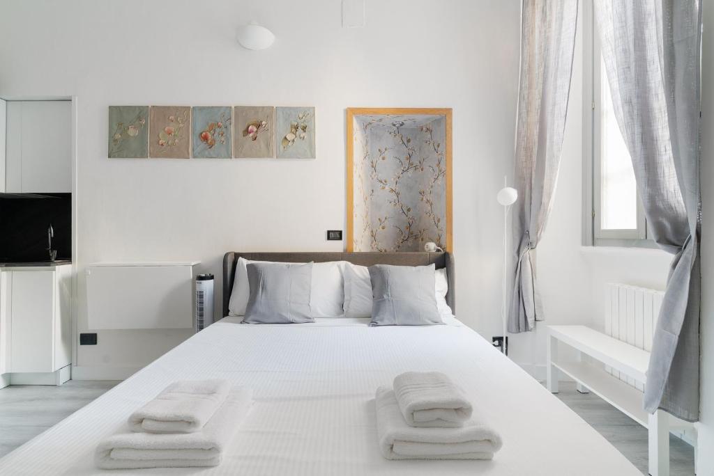 GuestHost - Bright Studio Apt MM2 Sant'Agostino