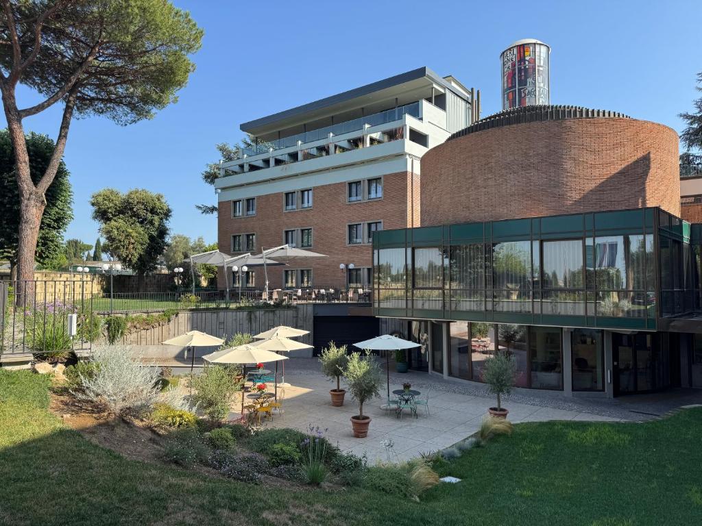 Adoro Hotel - Resim 5