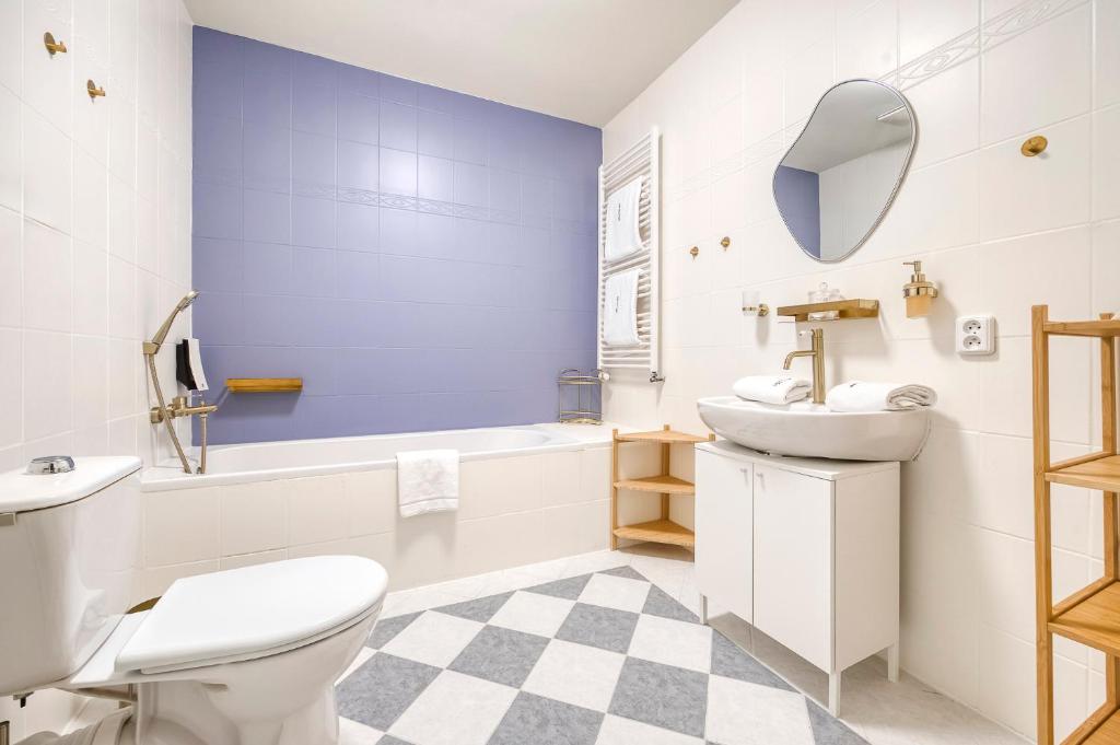 Anmut by Revelton - 17