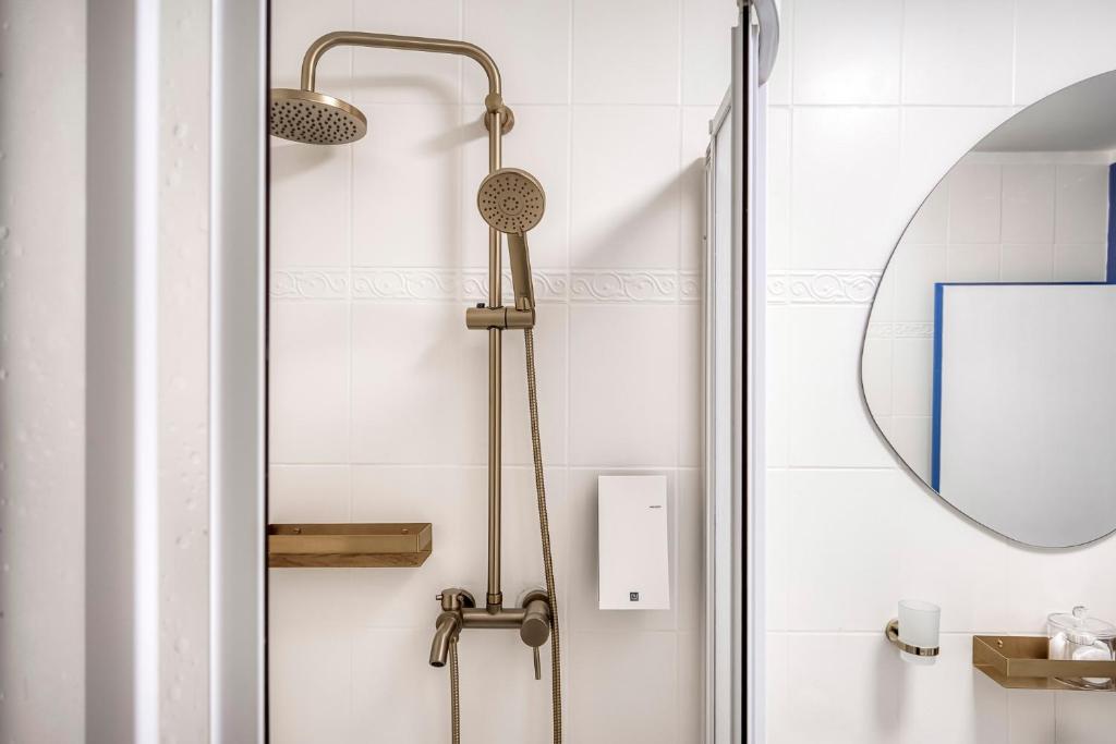 Anmut by Revelton - Resim 4