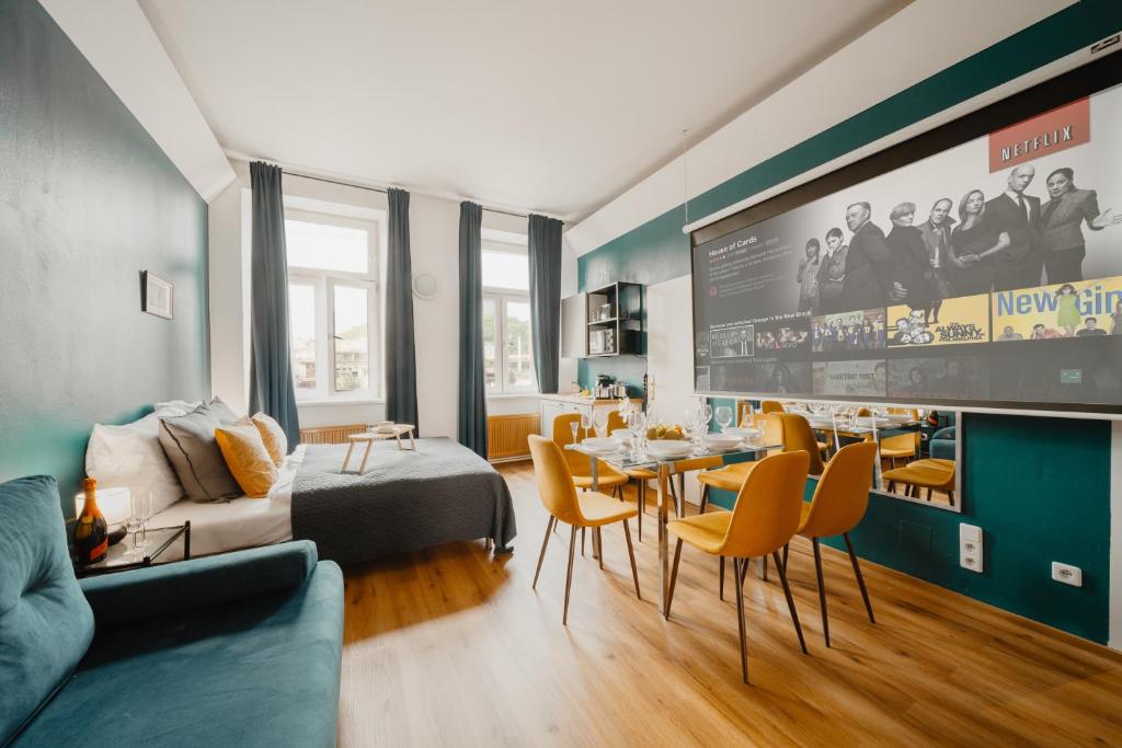 Smichov MixHause Residence by Wagnerstays - Resim 46