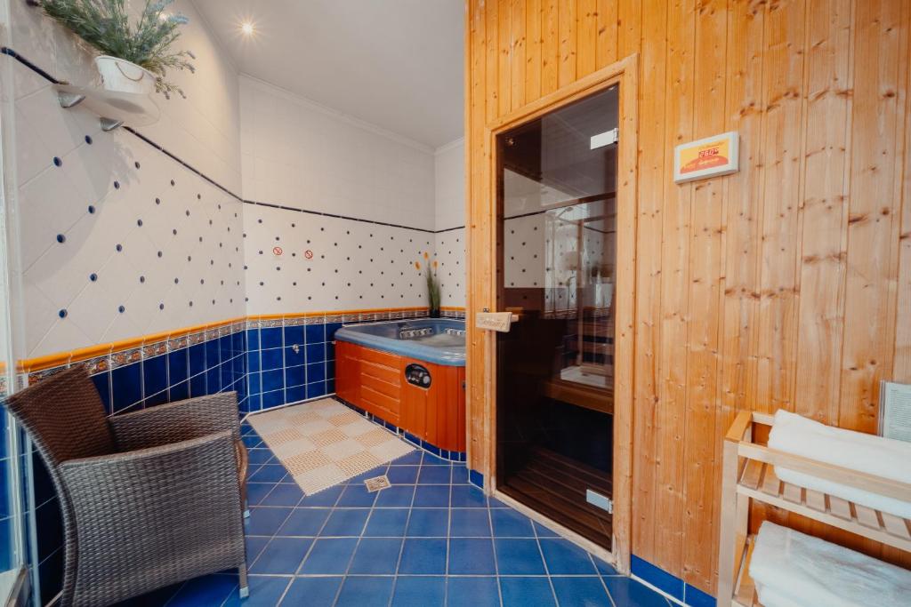 Smichov MixHause Residence by Wagnerstays - Resim 26