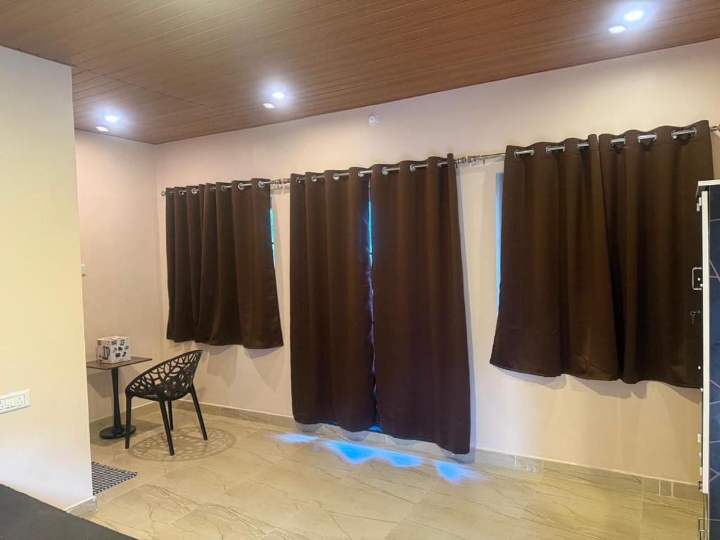 Fotografie z fotogalerie ubytování French Resort v destinaci Tenkási