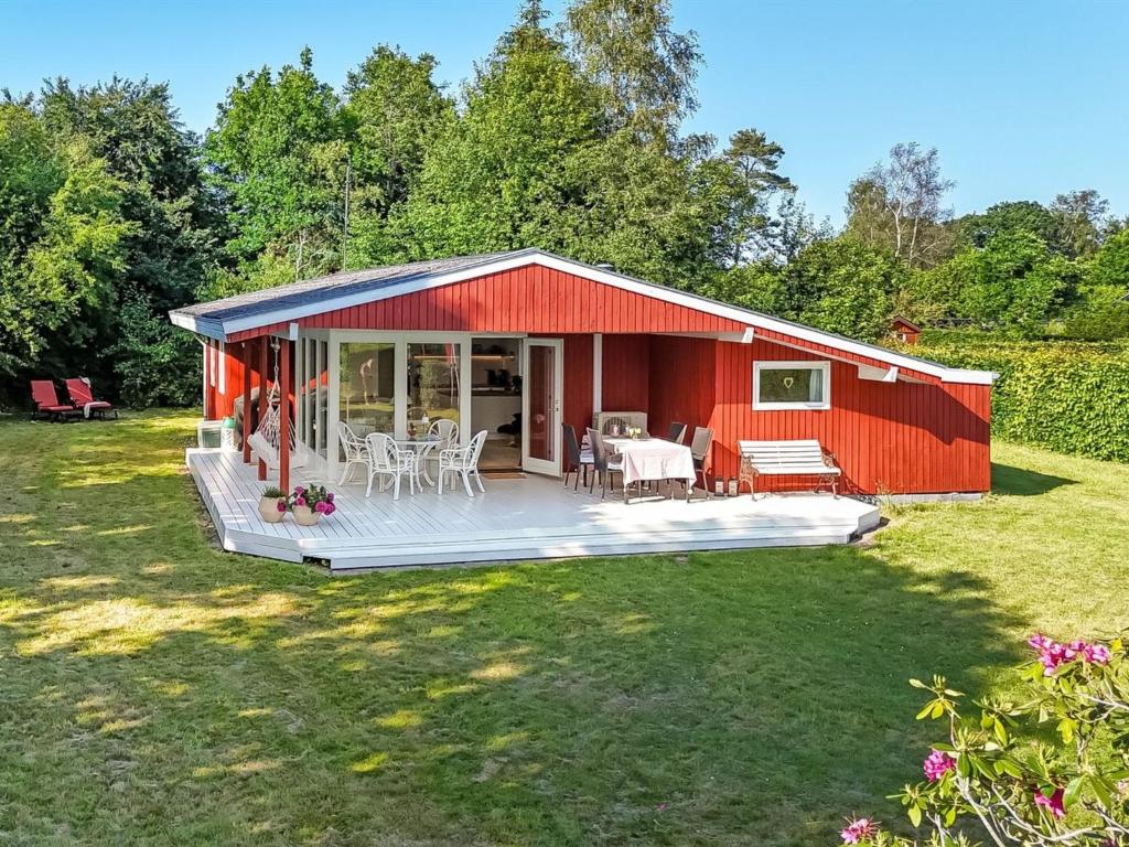 Holiday Home Viktoria - 500m from the sea by Interhome