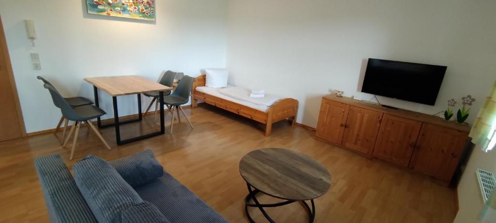 Oberamer Hof - Triple Room With Garden View