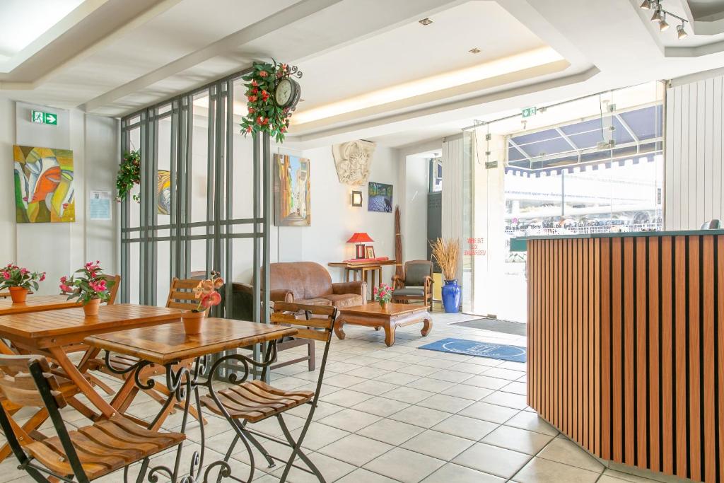 Hôtel De La Gare Nantes Station Hotel Nantes - Resim 36