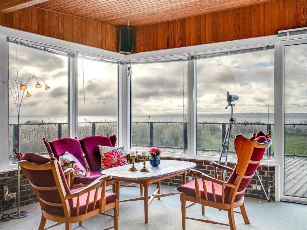 Μπαλκόνι ή βεράντα στο Holiday Home Dzavid - 10m from the sea by Interhome