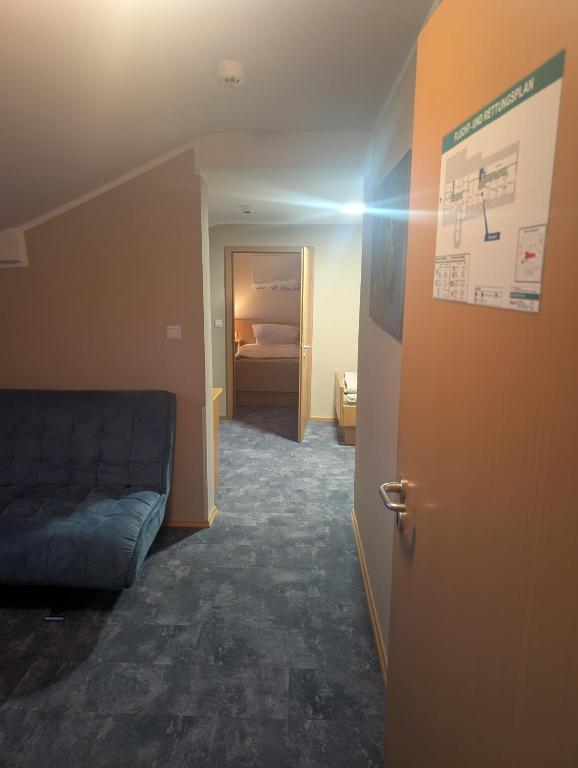 Hotel & Restaurant Rösselsquelle - Classic Quadruple Room