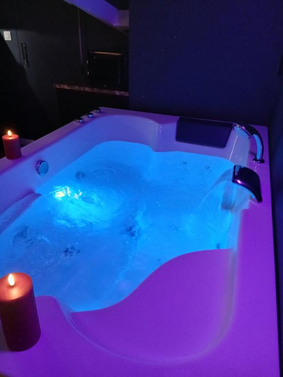 Φωτογραφία από το άλμπουμ του Loft And Charmed LOVE ROOM UNIQUE A SOULAC σε Soulac-sur-Mer
