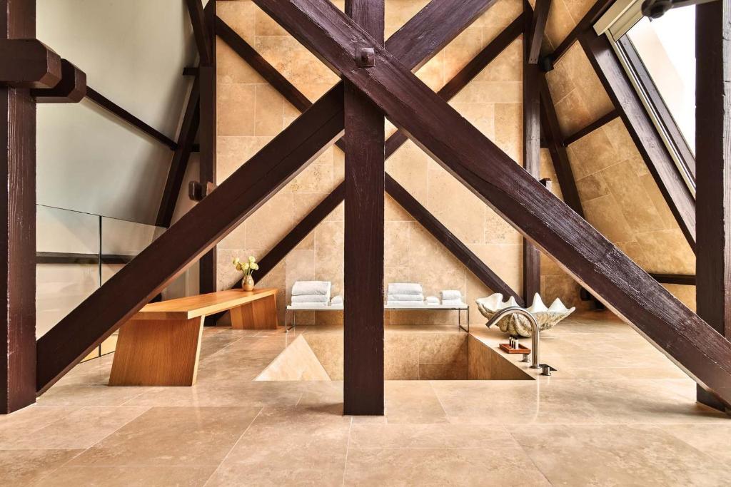 
Amsterdam Suite with Rooftop
