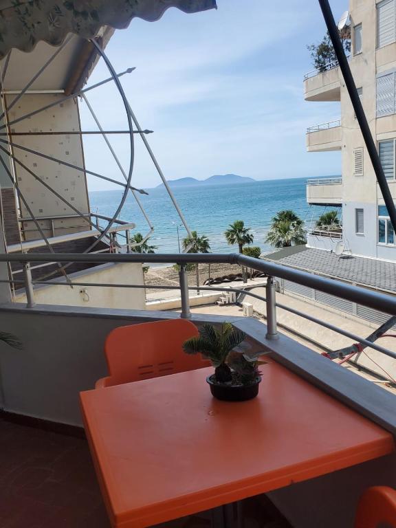Sea Side 21