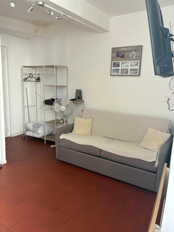 Χώρος καθιστικού στο Cocoon 3 - Studio bohème rénové Centre historique Beaucaire