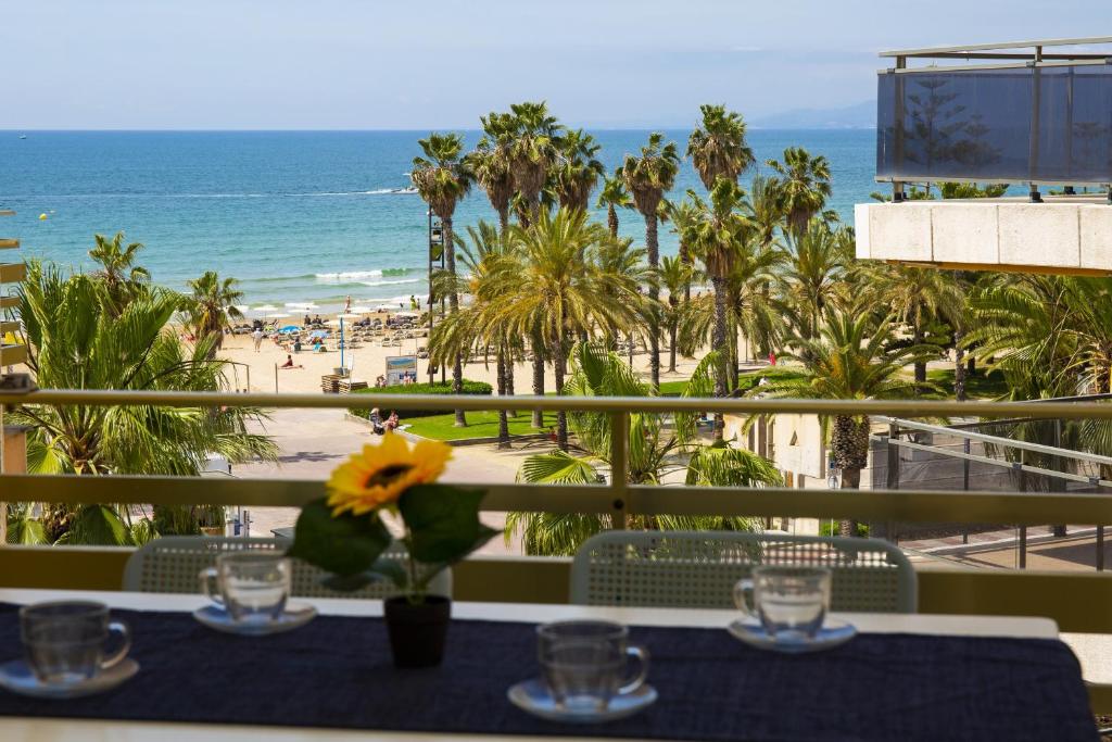 Общий вид на море или вид на море из апартаментов/квартиры