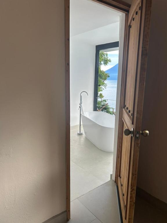 Atitlan Sunset Lodge - Atitlan Groot Appartement Met 1 Slaapkamer
