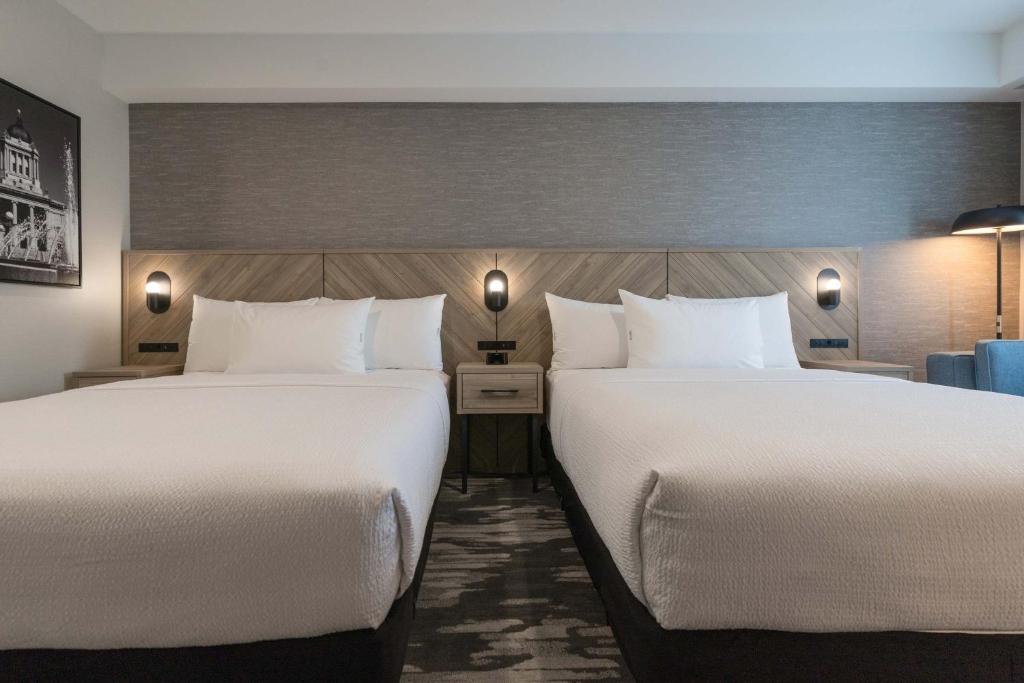 Sandman Signature Winnipeg Airport Hotel & Suites - Resim 17