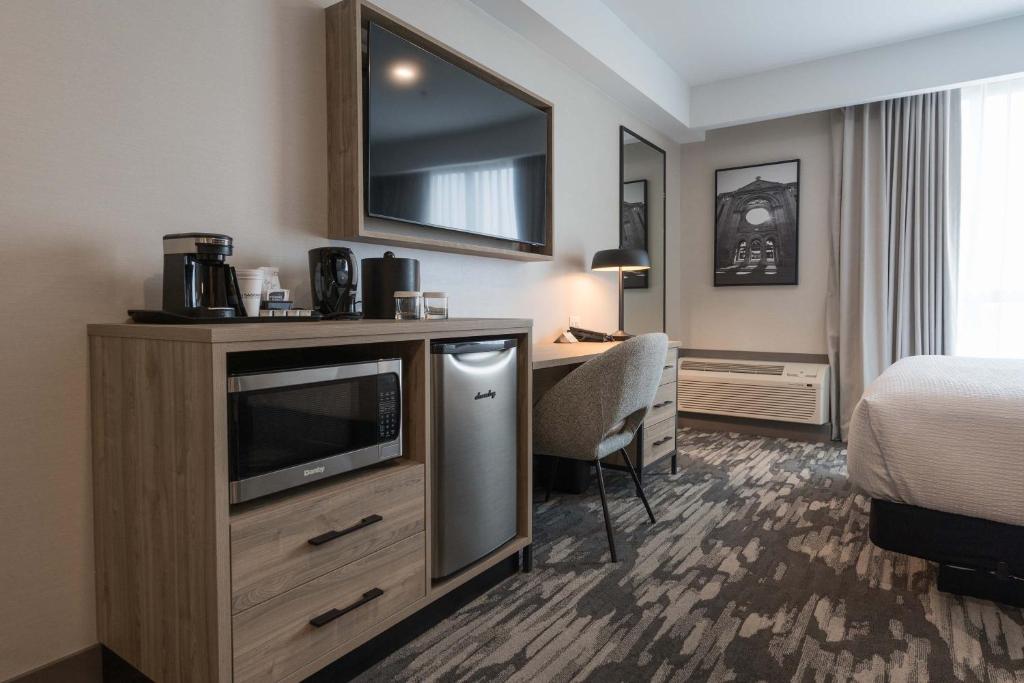 Sandman Signature Winnipeg Airport Hotel & Suites - Resim 29