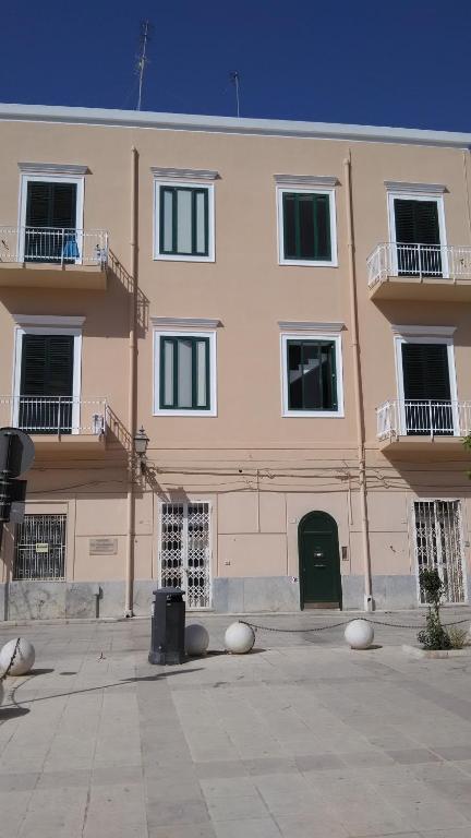 The building in which Az apartmant is located