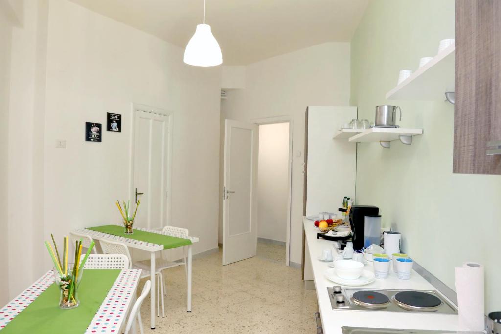 Kuchyňa alebo kuchynka v ubytovaní B&B Salernoway