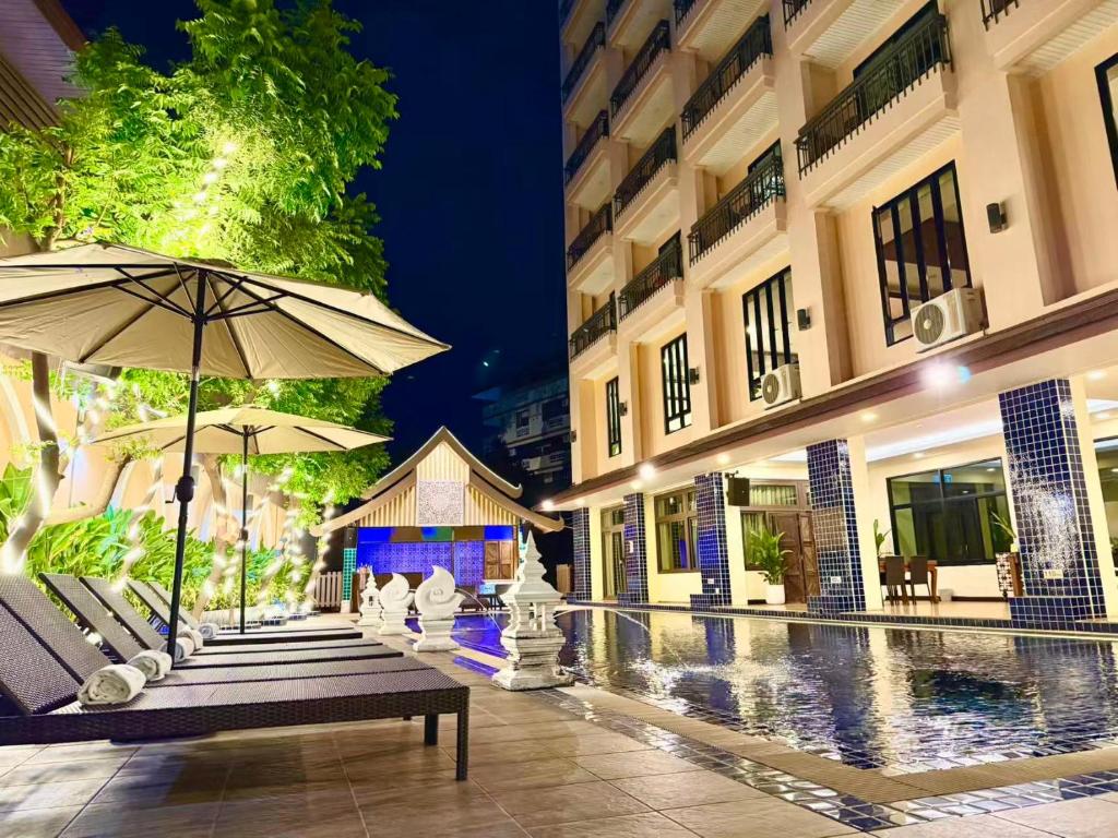 Mido Hotel Pattaya - Resim 7