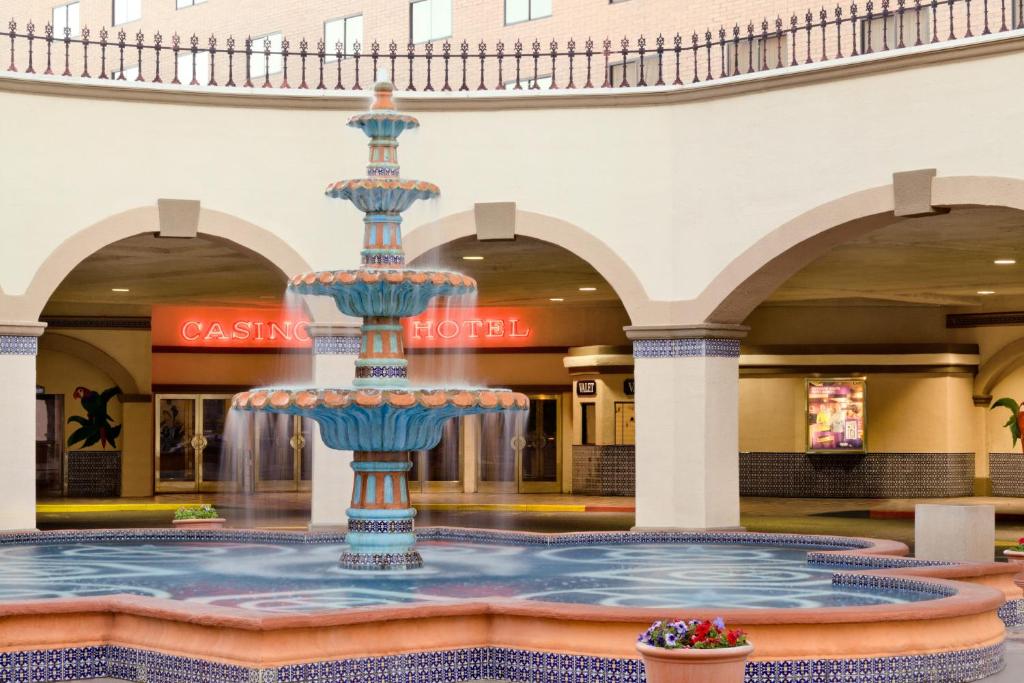 Harrah's Laughlin, A Caesars Destination photo