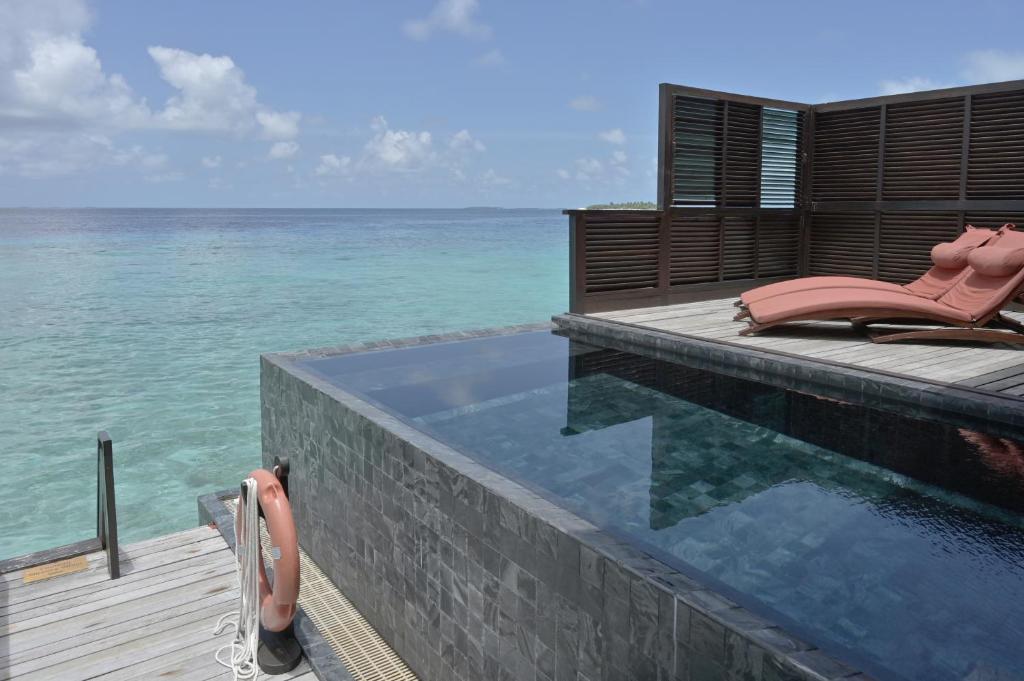 Coco Bodu Hithi - 50 Percent Off Shared Roundtrip Speedboat for Stays until 7th January 2027, Book by 31st January 2026 - 9