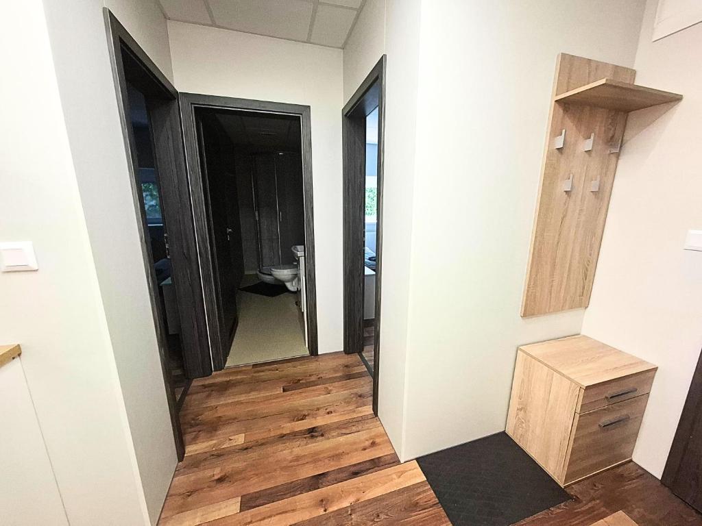 Dimael Hostel & Apartments - Resim 9