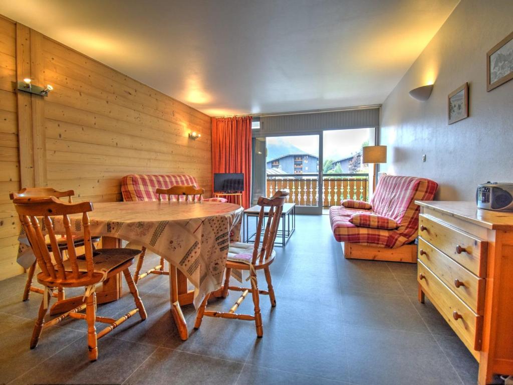 Appartement 2 pièces avec balcon près du centre de Morzine, parking disponible